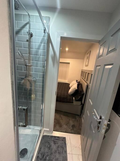 4 Bedroom Detached House * Liverpool