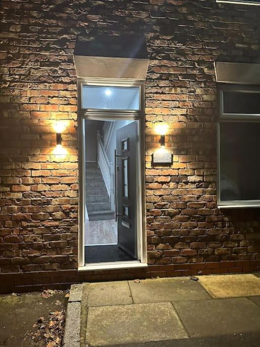 4 Bedroom Detached House * Liverpool