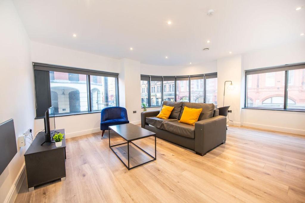 Two Bedroom In City Centre * Liverpool