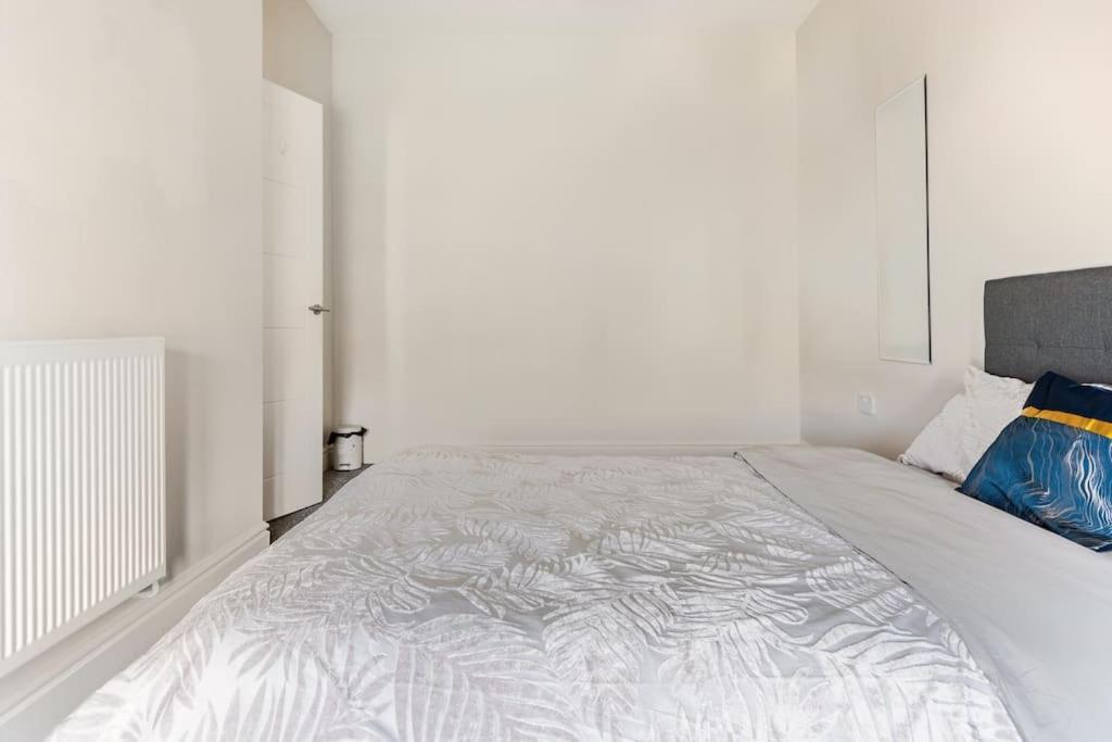 Apartment Cosy Merseyside Retreat