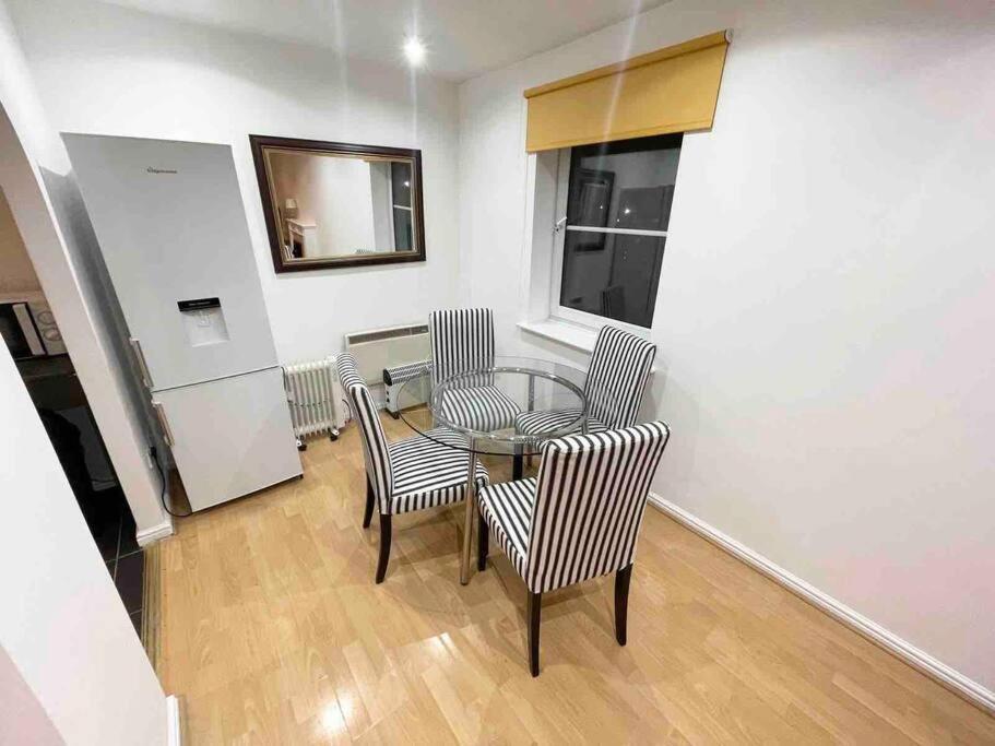Quayside Escape -
