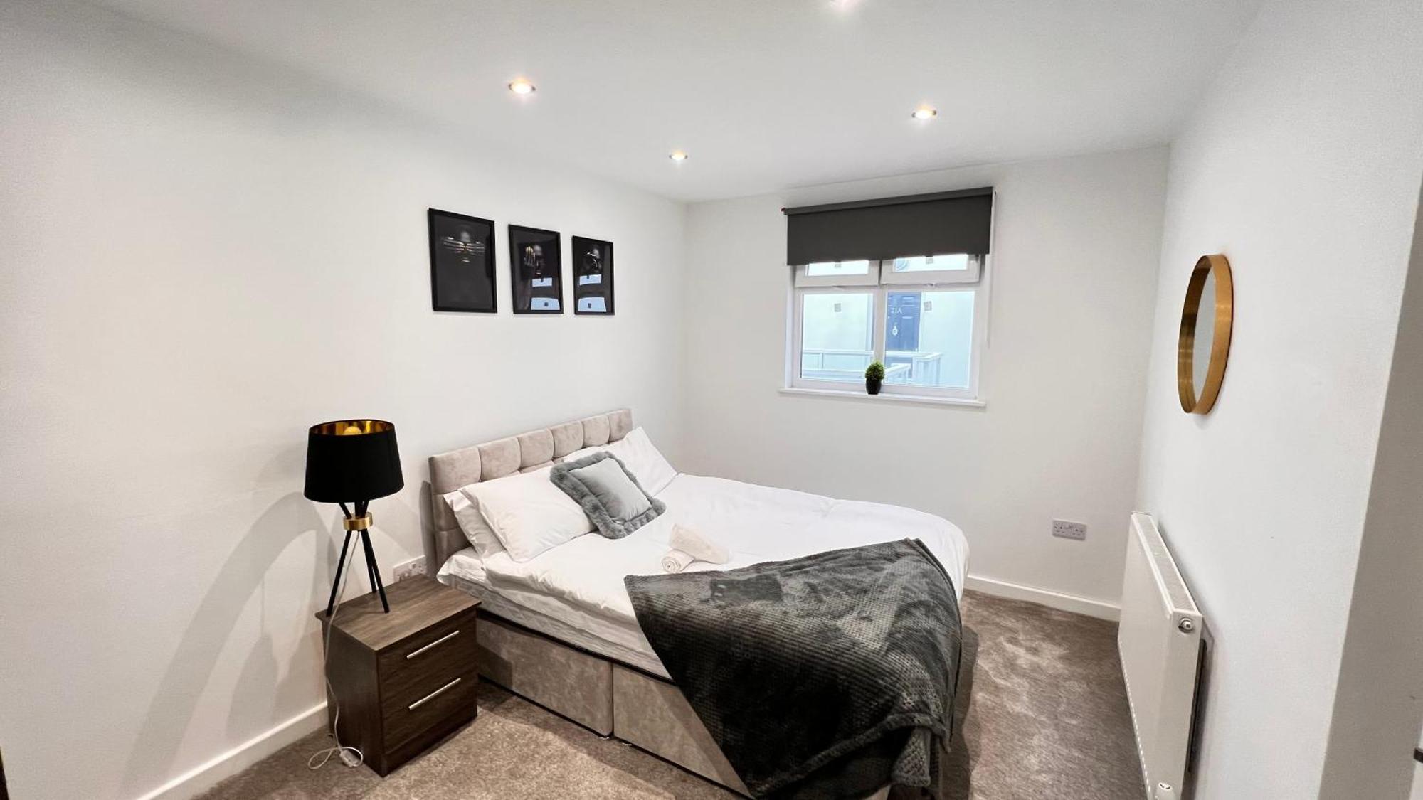 Families And Contractors Welcome! Central Beauty Apartment *
