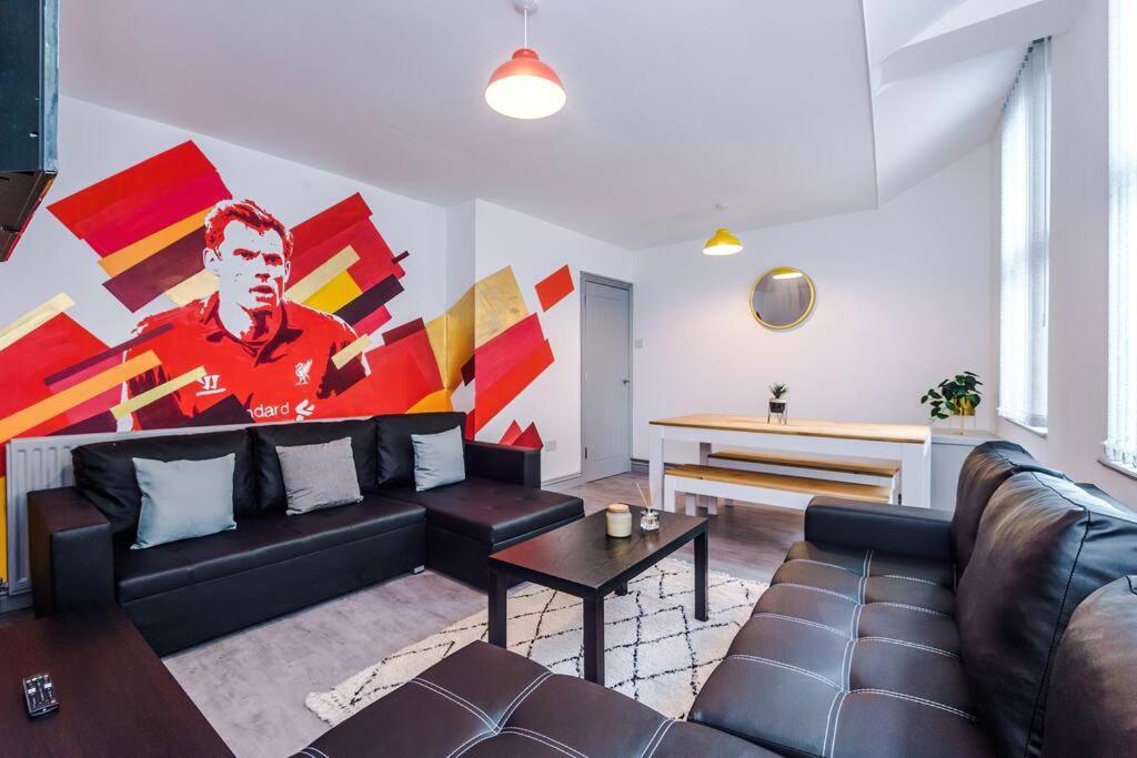 Apartment 5 Sleeper Lfc Themed Liverpool