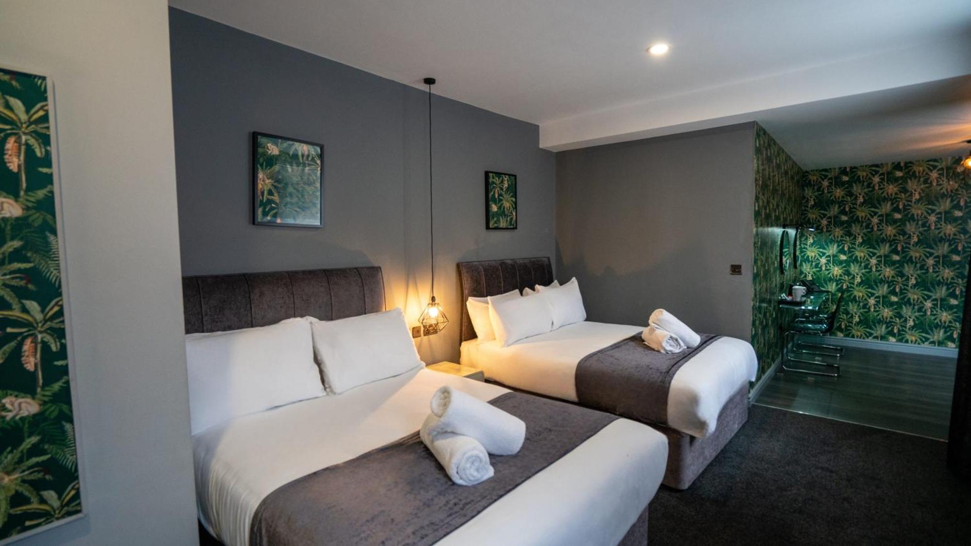 105 Hotel