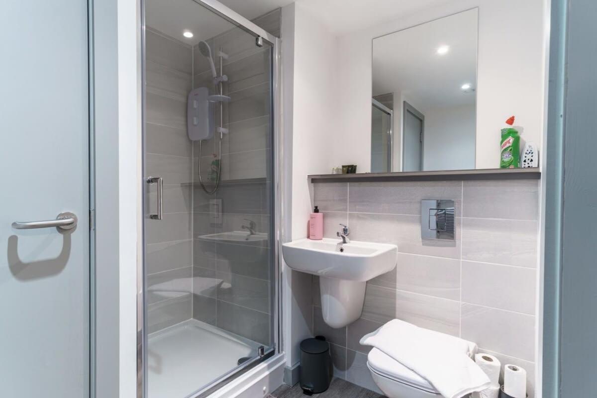 Lovely 1 Bed In Liverpool