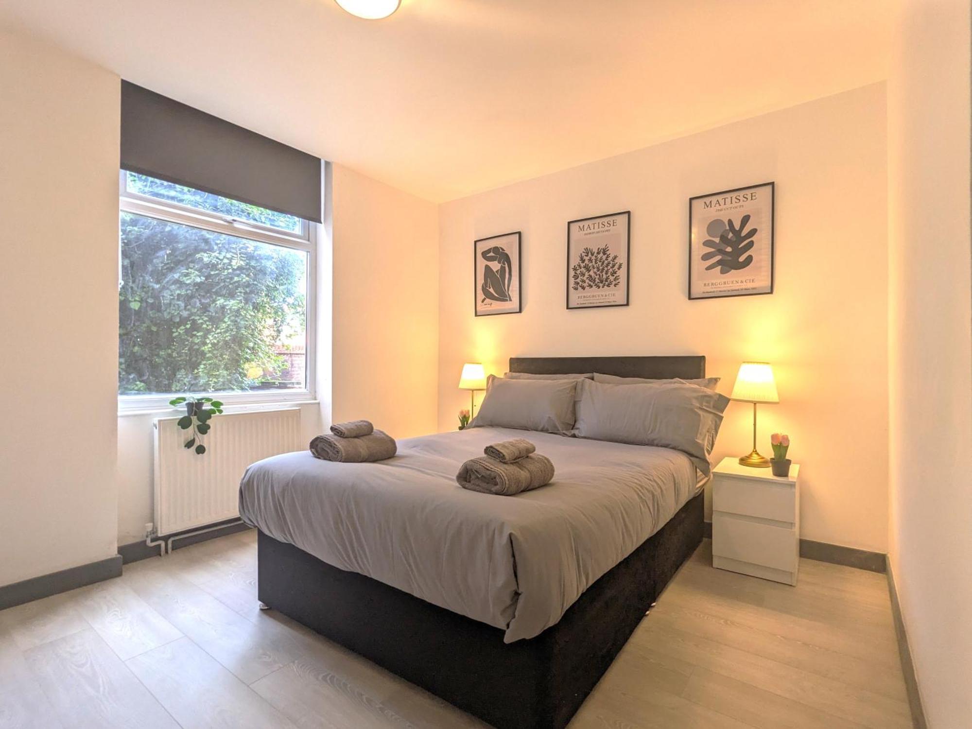 Near Centre Private Bath Free Parking Liverpool