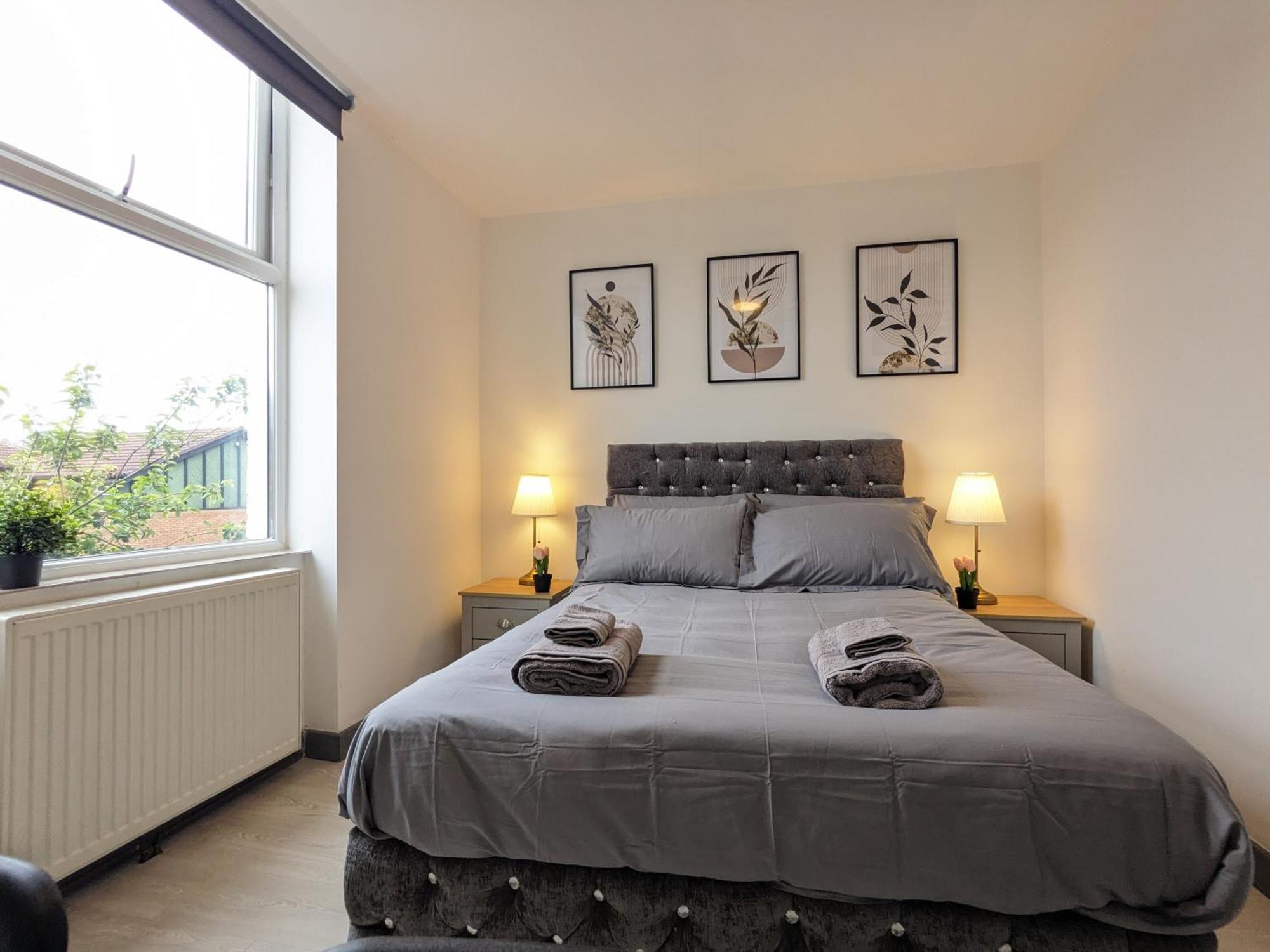 Near Centre Private Bath Free Parking Holiday home