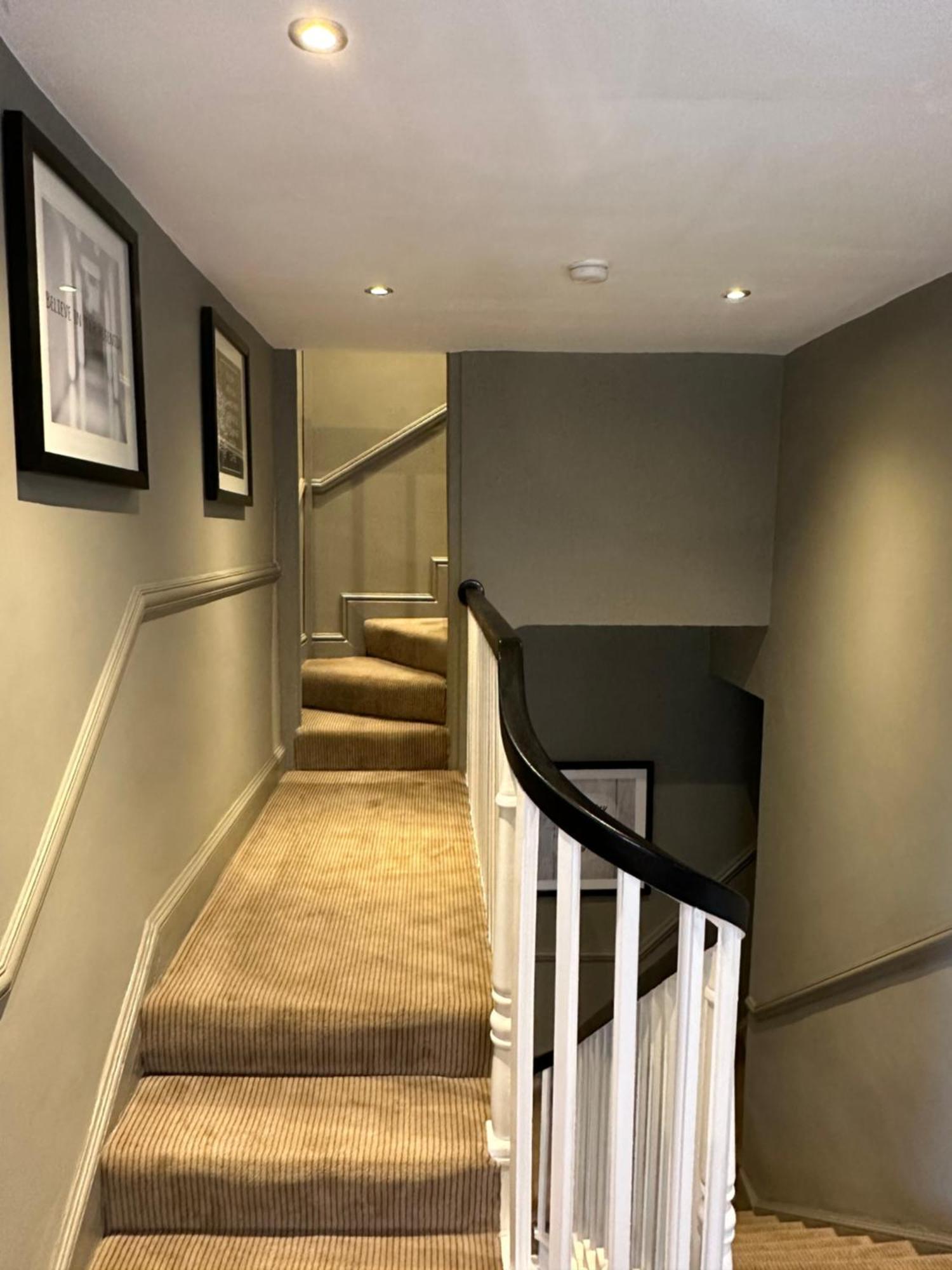 Epic Campbell Street Apartment