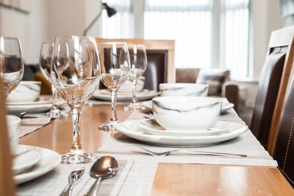 Apartment 2 Bedroom House By Brookland Serviced Short Lets With Free Wifi Liverpool