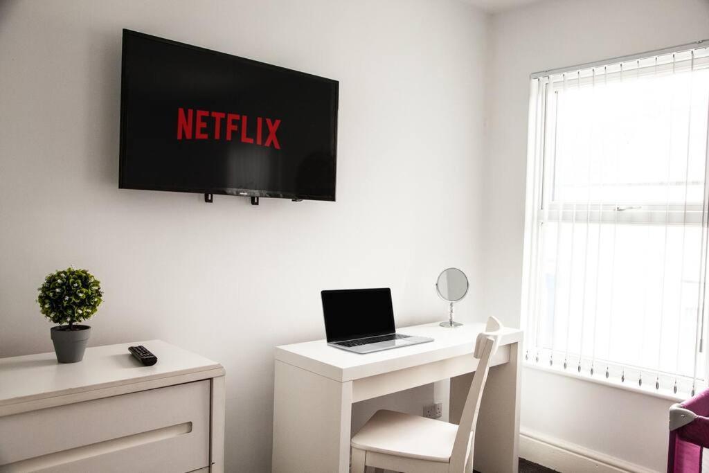 2 Bedroom House By Brookland Serviced Short Lets With Free Wifi Apartment