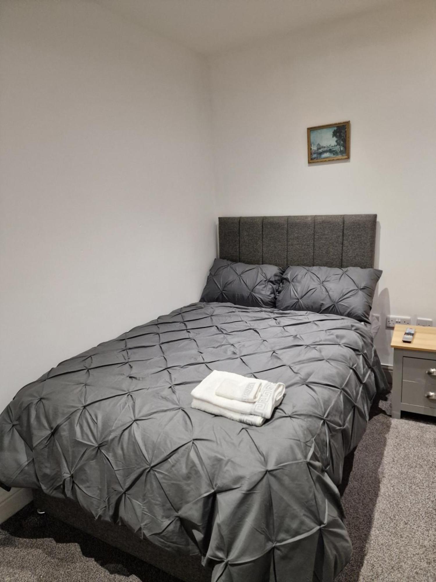 Apartment Beautiful Double Bedroom
