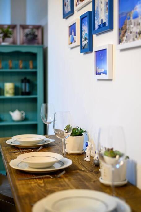 Charming In Centre - Peaceful Sleep! Apartment *