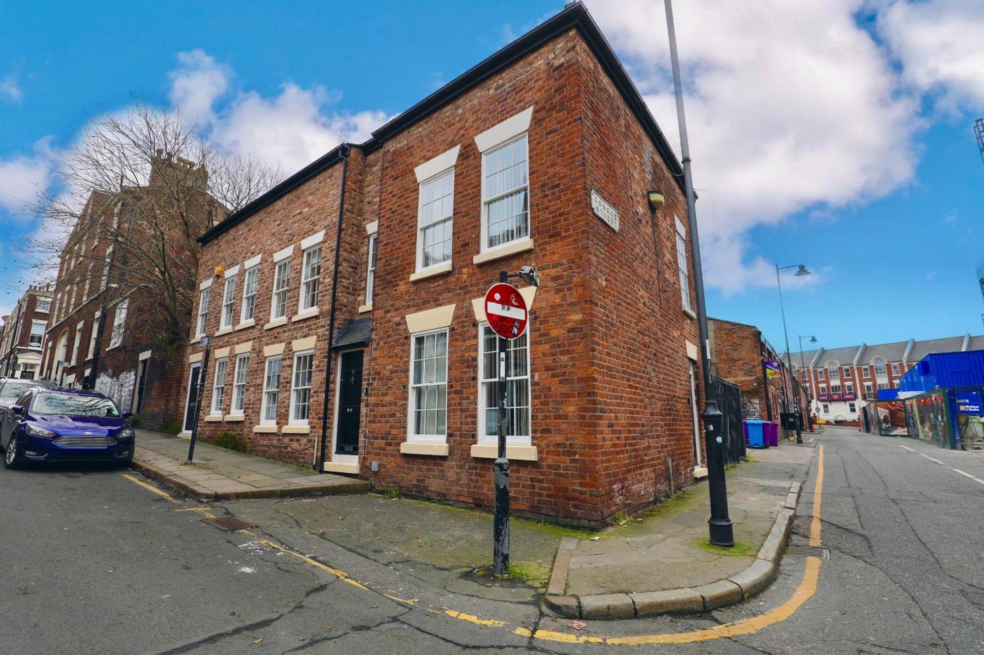 Roscoe House In Centre Liverpool