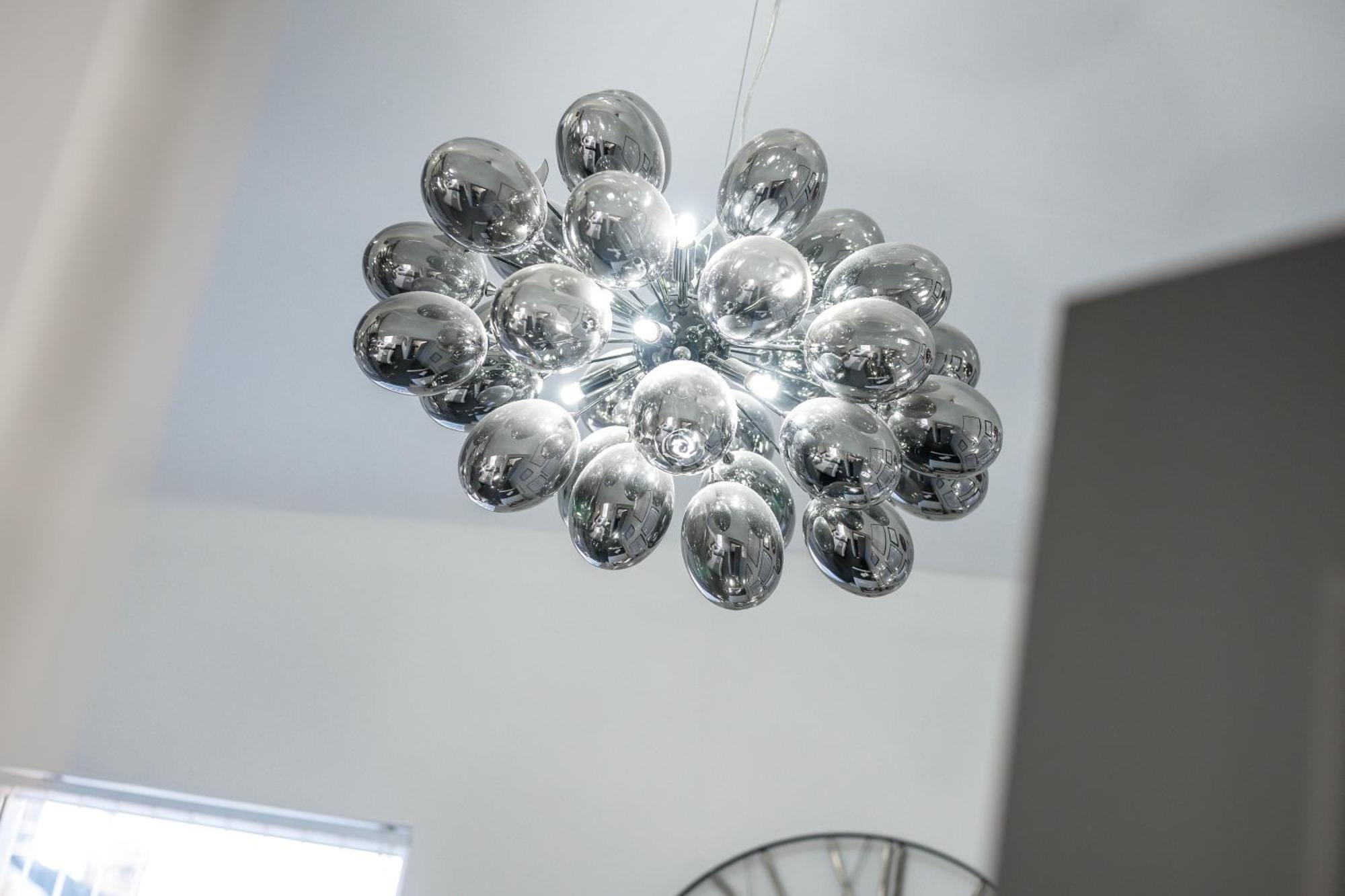 Burnand House - Air Host & - Sleeps 9 *