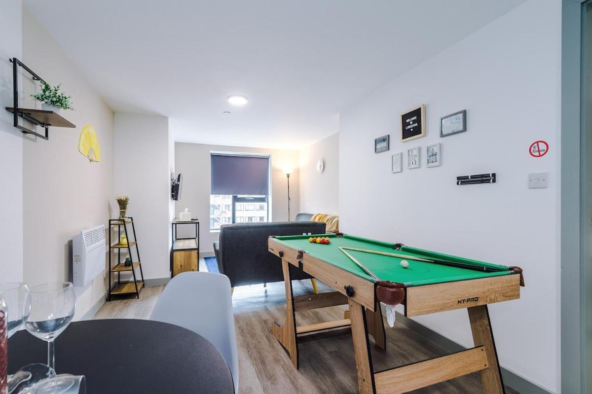Cosy In Liverpool, Pool Table, Sleeps 3, Smart Tvs Apartment