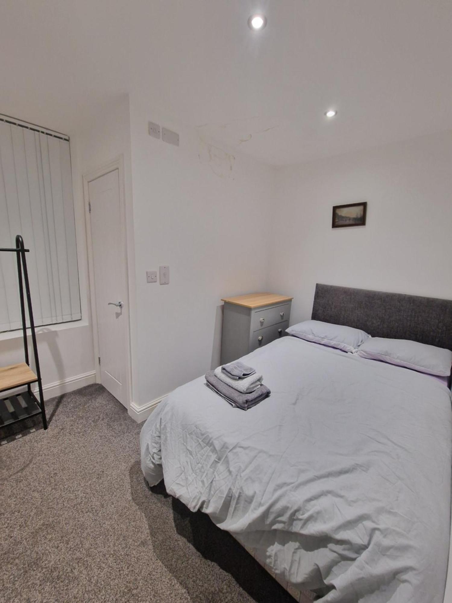 Beautiful Double Bedroom Apartment