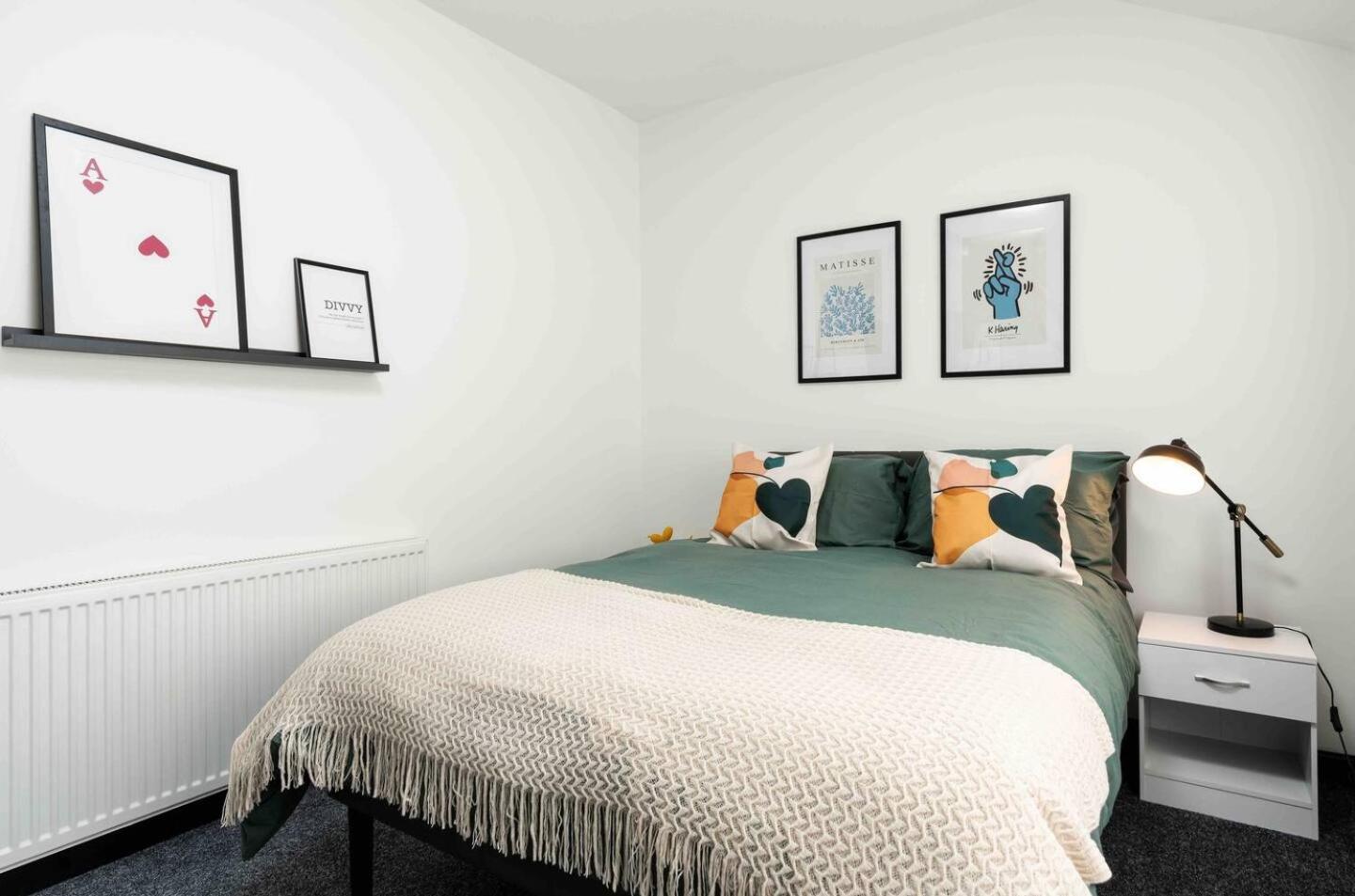 3 Mins To Stadium Wm Dishwasher Sofa Bed Holiday home Liverpool