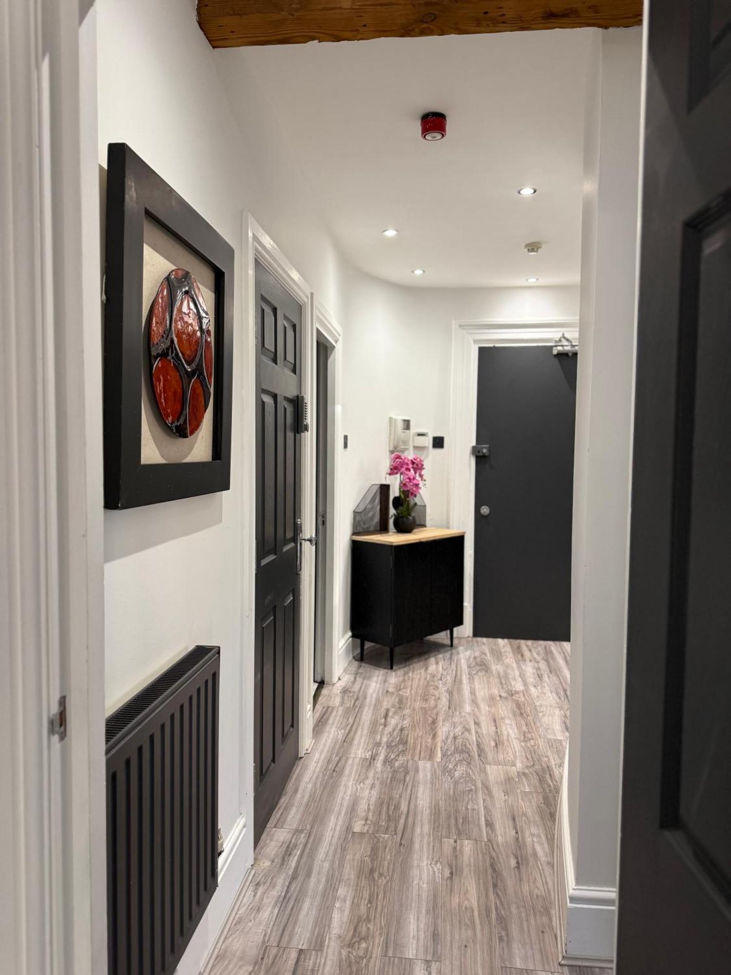 Stylish Centre Penthouse Liverpool