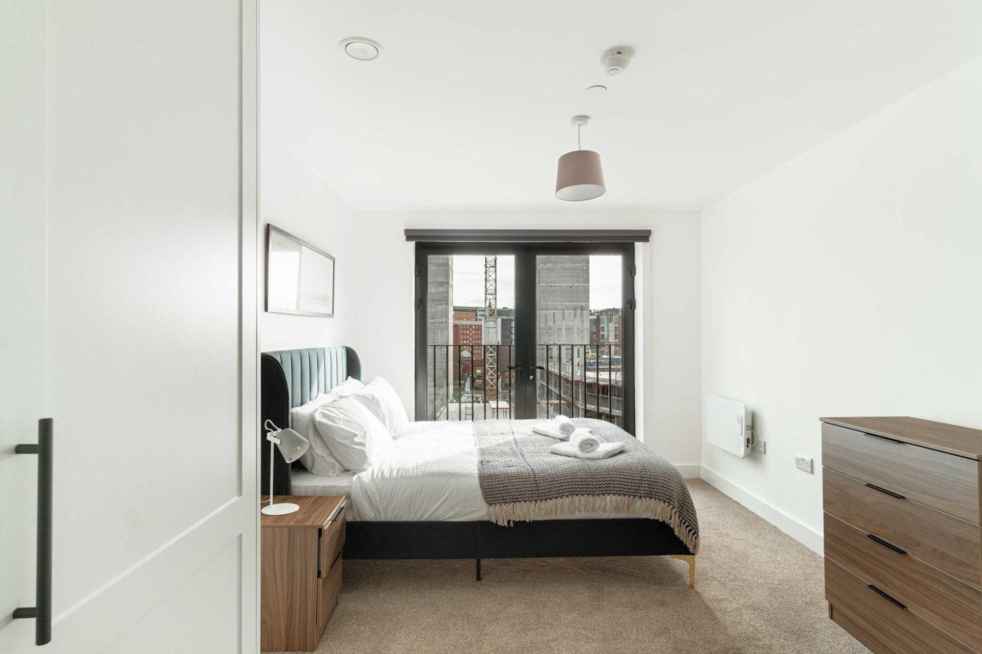 Stunning 2 Bedroom In W Views *