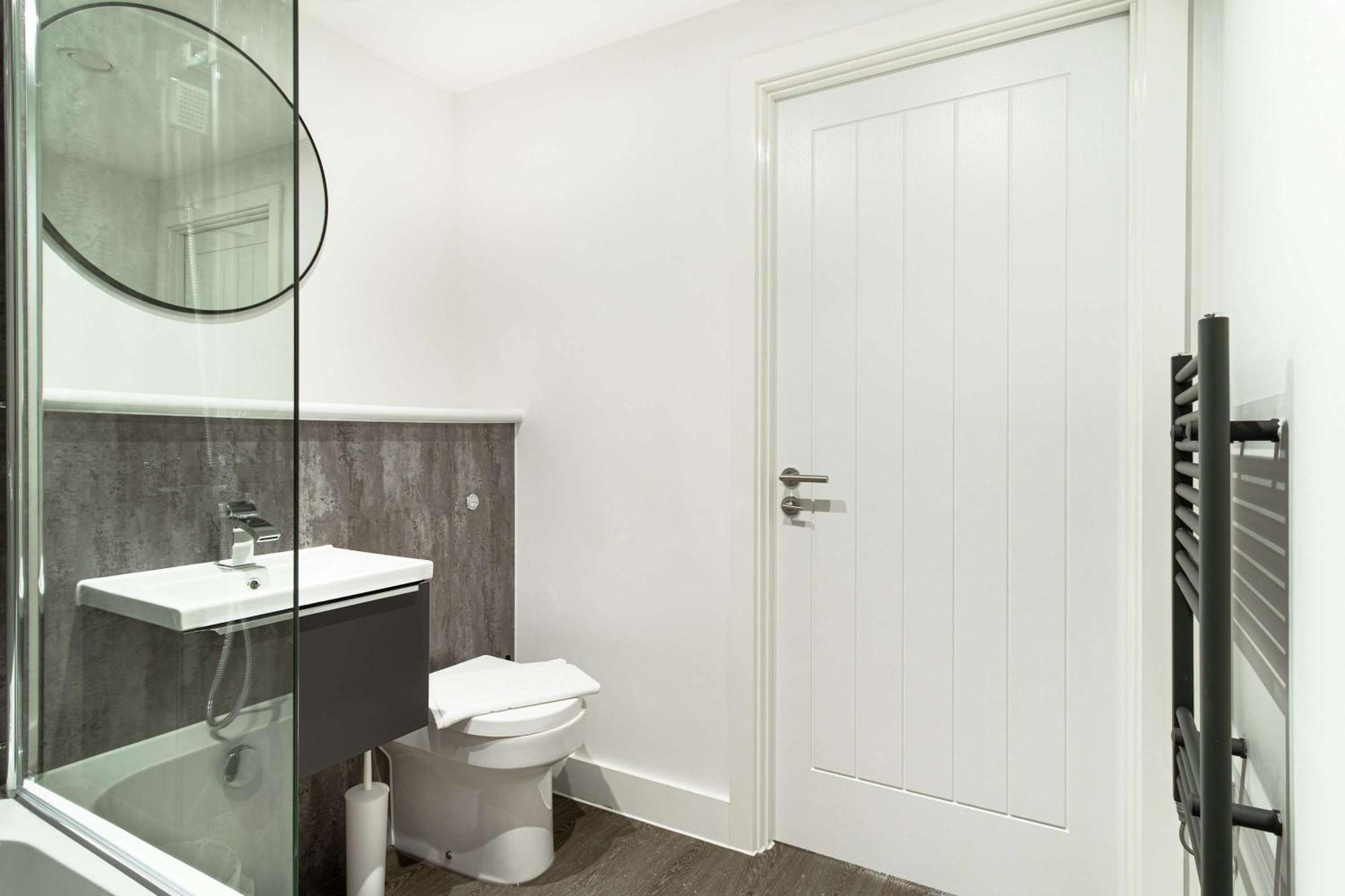 Stunning 2 Bedroom In W Views Liverpool