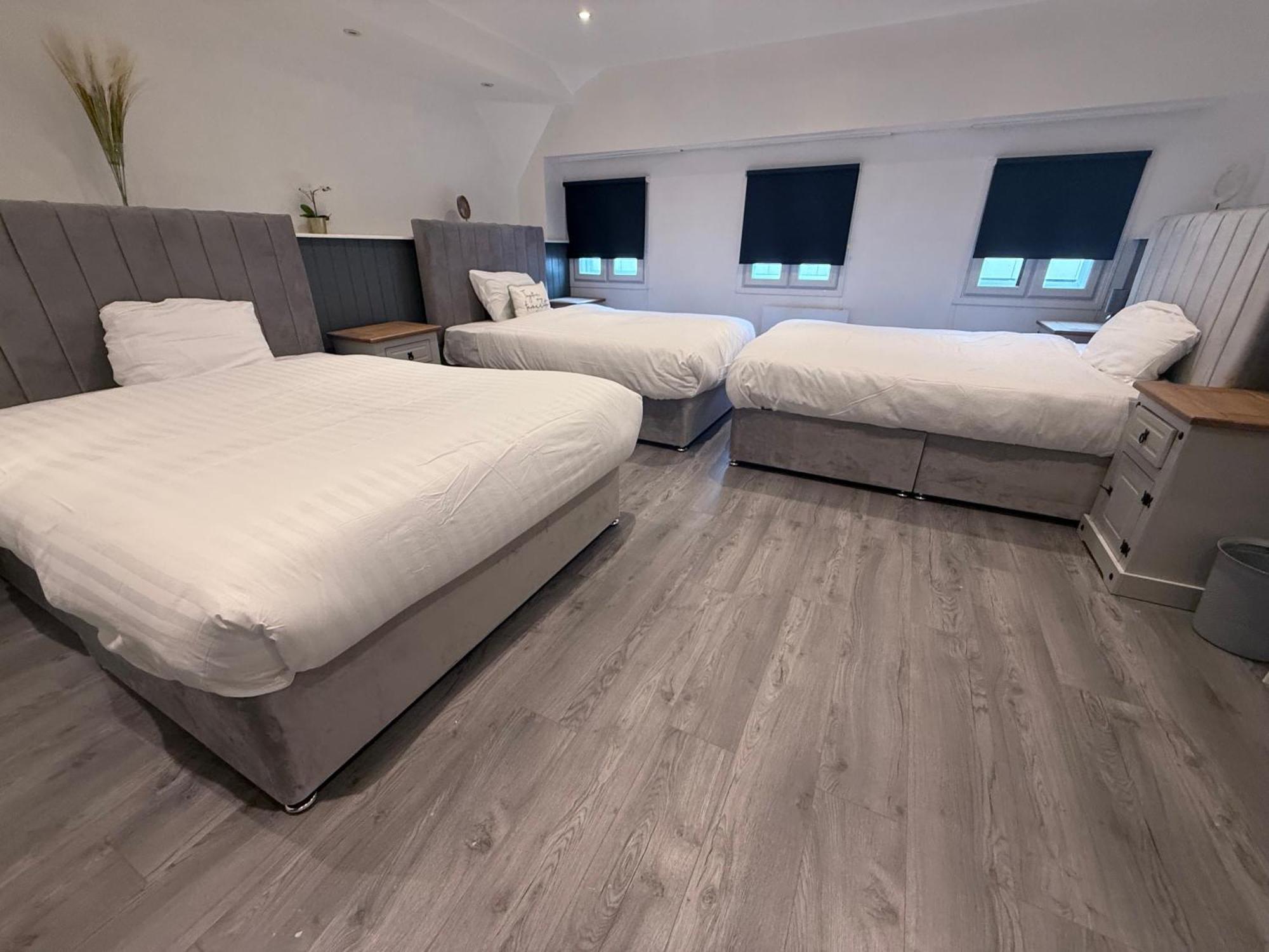 Amazing 10 Bed On Mathew Street Sleeps 18 Apartment Liverpool