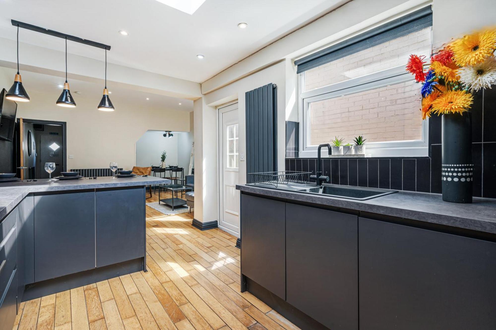 Holiday home Wrights Terrace - Air Host And - 4 Bedroom *