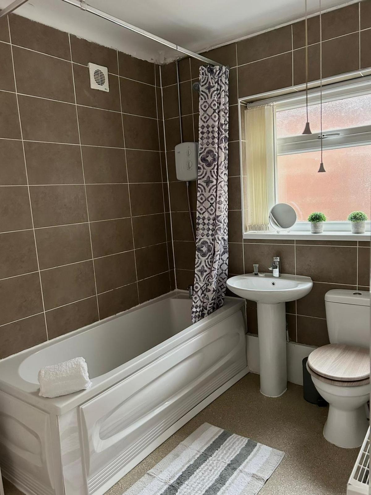 Apartment Charming Near Broad Hospital *