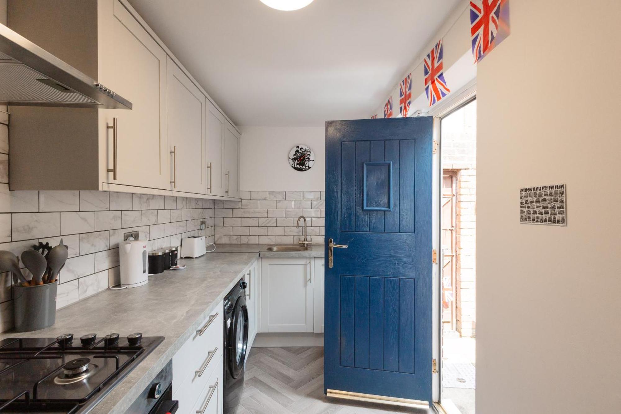 Holiday home Let It Retreat , Anfield, Beatles Themed Liverpool