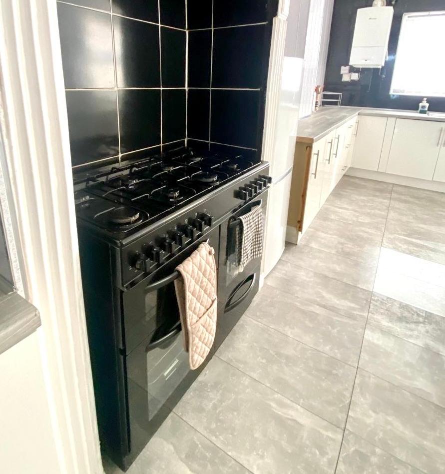 No. 206 - Spacious 5 Bed Holiday home
