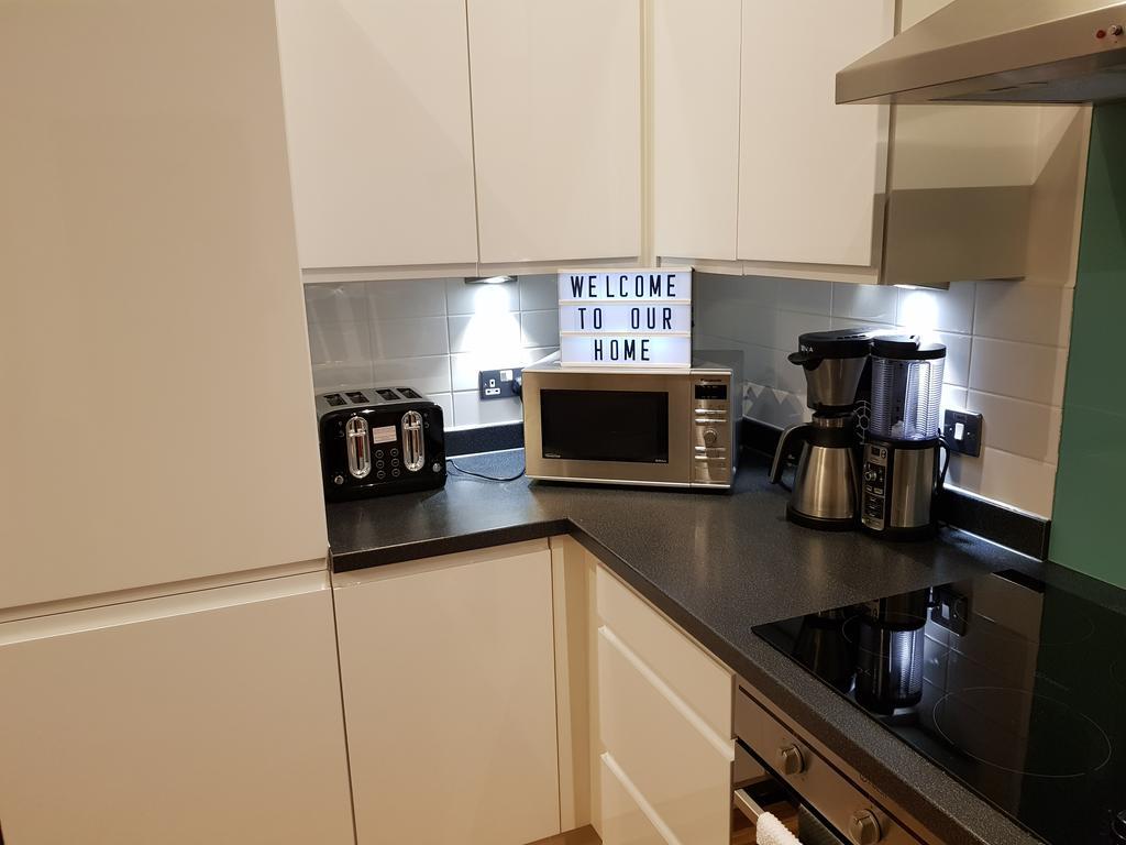 Apartment River Front Next To Echo Arena Liverpool