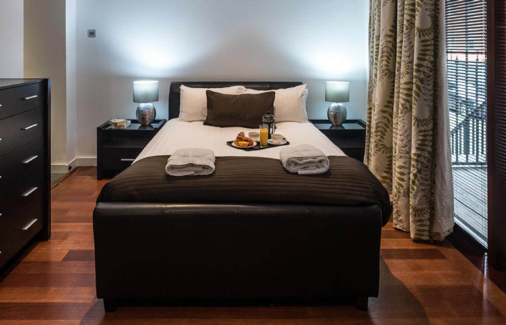 Apartment Base Serviced - Sir Thomas Street Liverpool