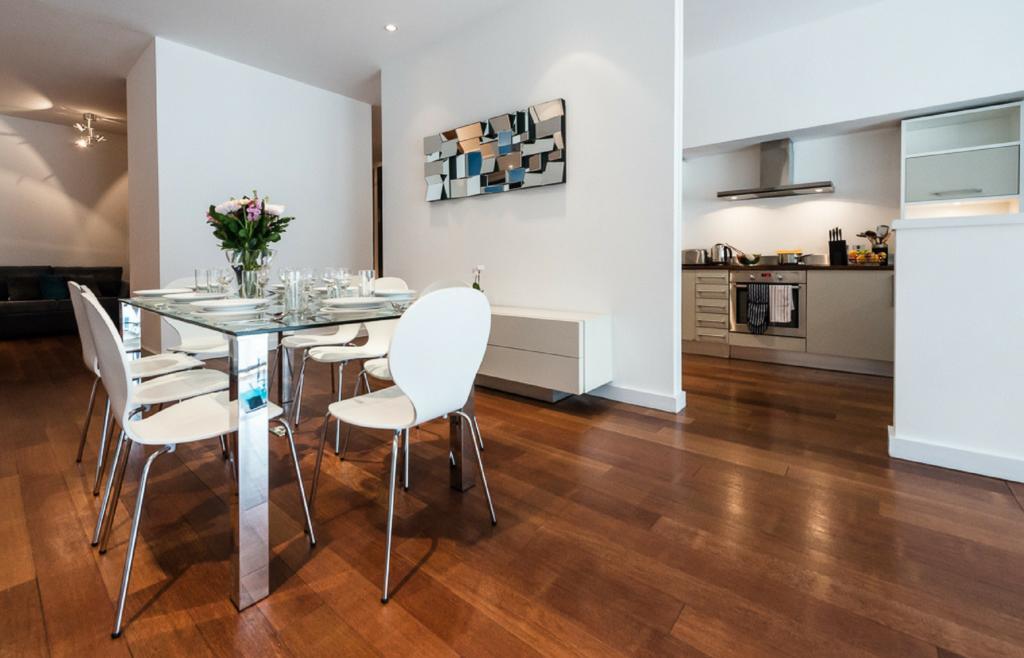 Base Serviced - Sir Thomas Street *