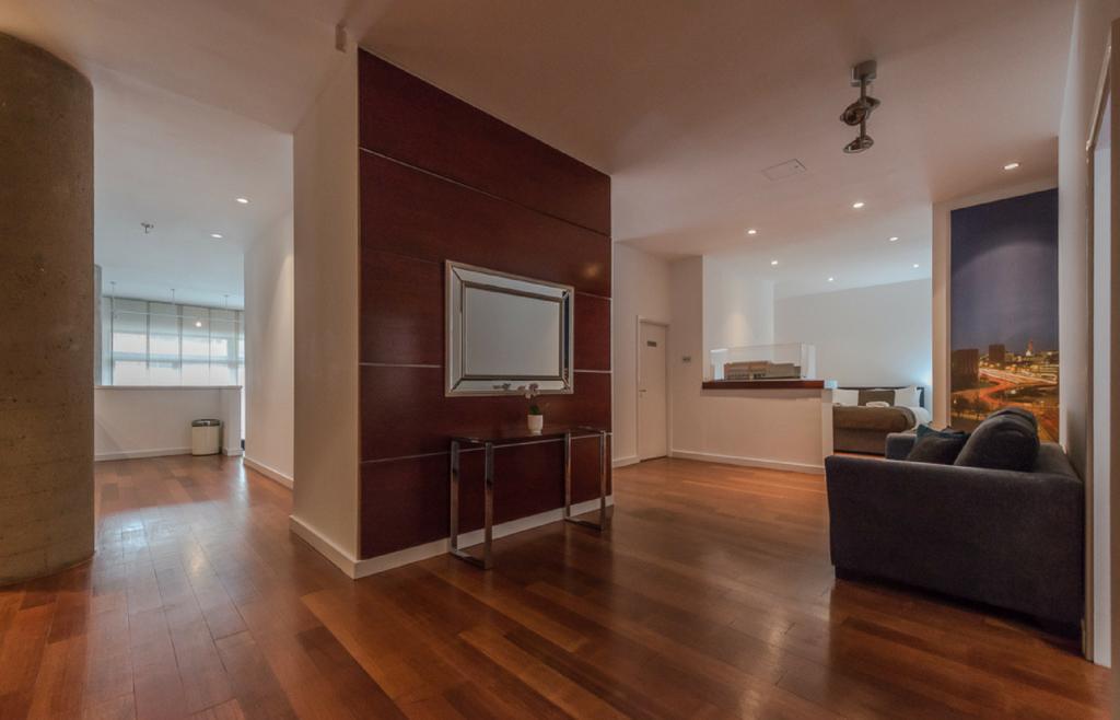Apartment Base Serviced - Sir Thomas Street Liverpool