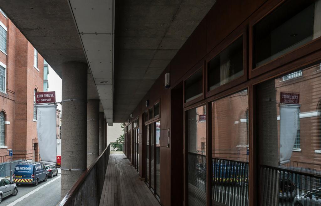 Apartment Base Serviced - Sir Thomas Street *