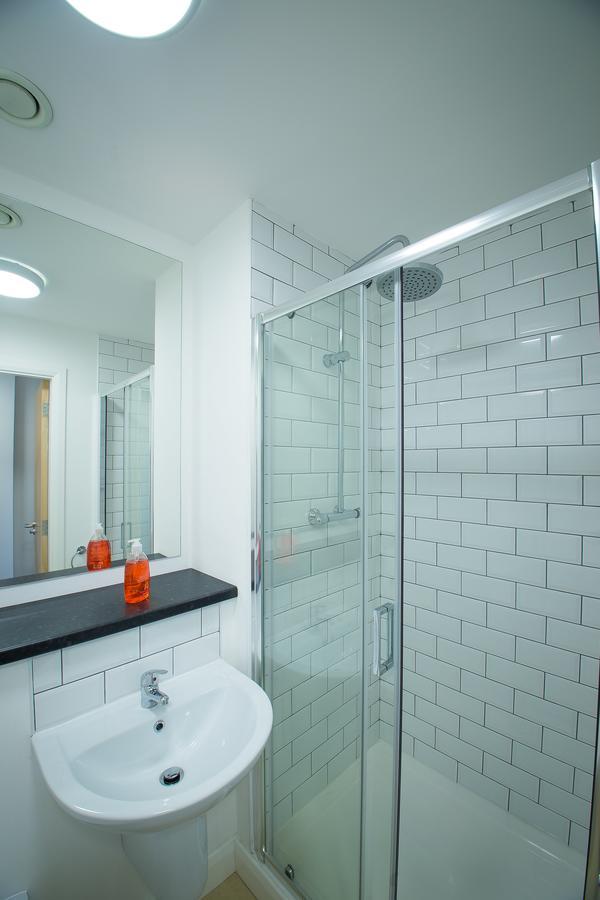 Fox Street Apartment