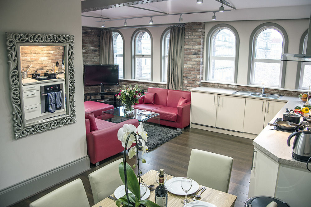 Base Serviced - Sir Thomas Street Liverpool