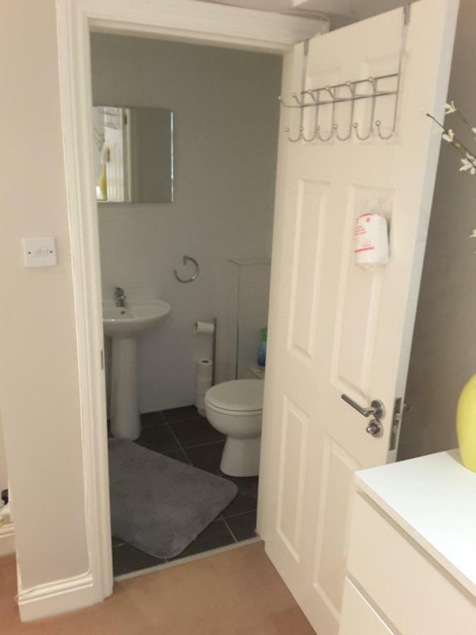 Fabulous Double Ensuite In Sefton Park Lark Lane Homestay