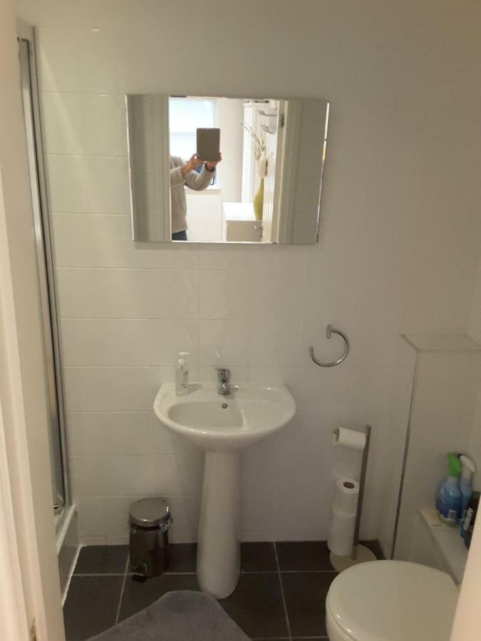 Fabulous Double Ensuite In Sefton Park Lark Lane Liverpool