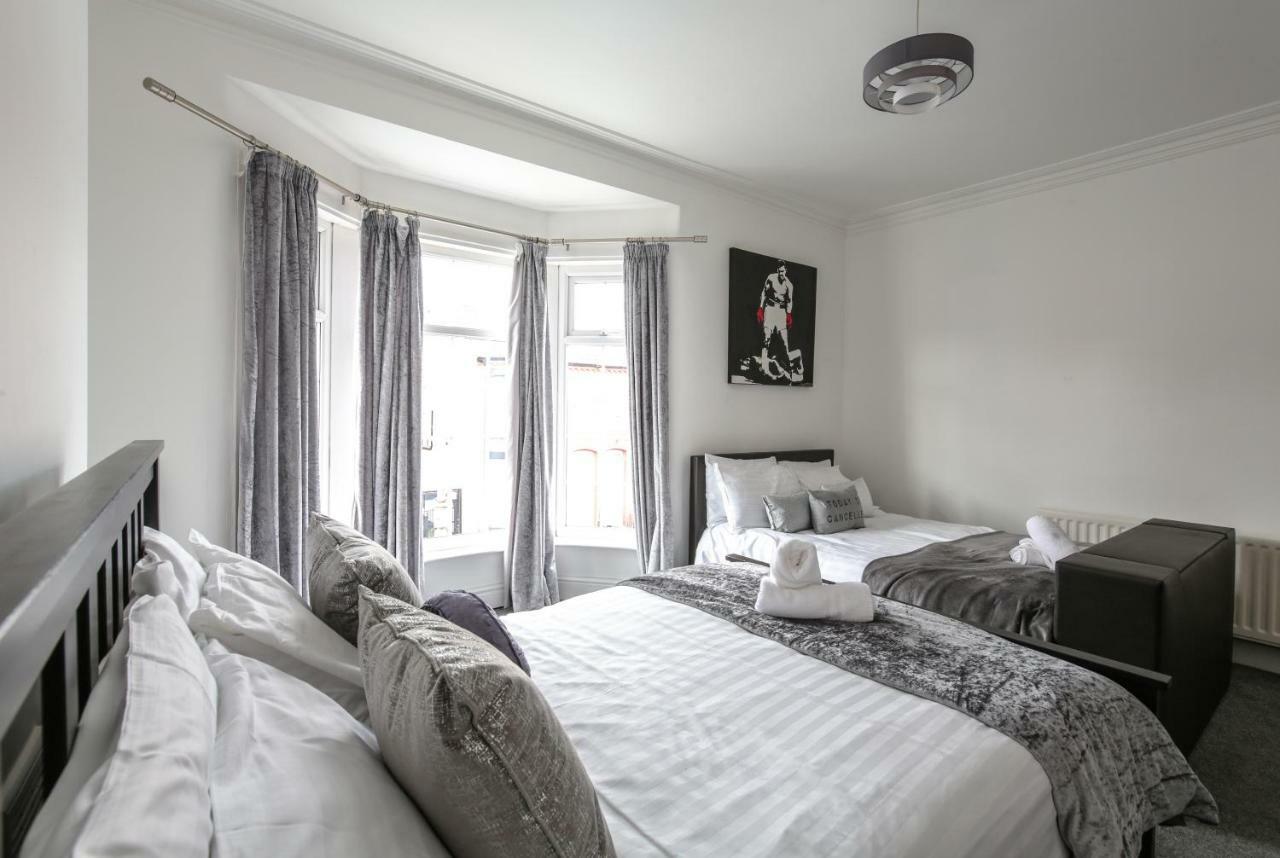 Langton House Apartment