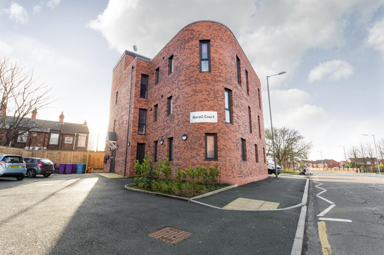 Apartment 4 Barall Court - Sleeps 6 Minutes From Lfc Free Parking