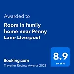 Room In Family Home Near Penny Lane Liverpool