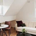 Lamara Deluxe Apartments, Liverpool