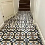 2 Bed Duplex Penthouse Apartment By Mathew Street Sleeps 6