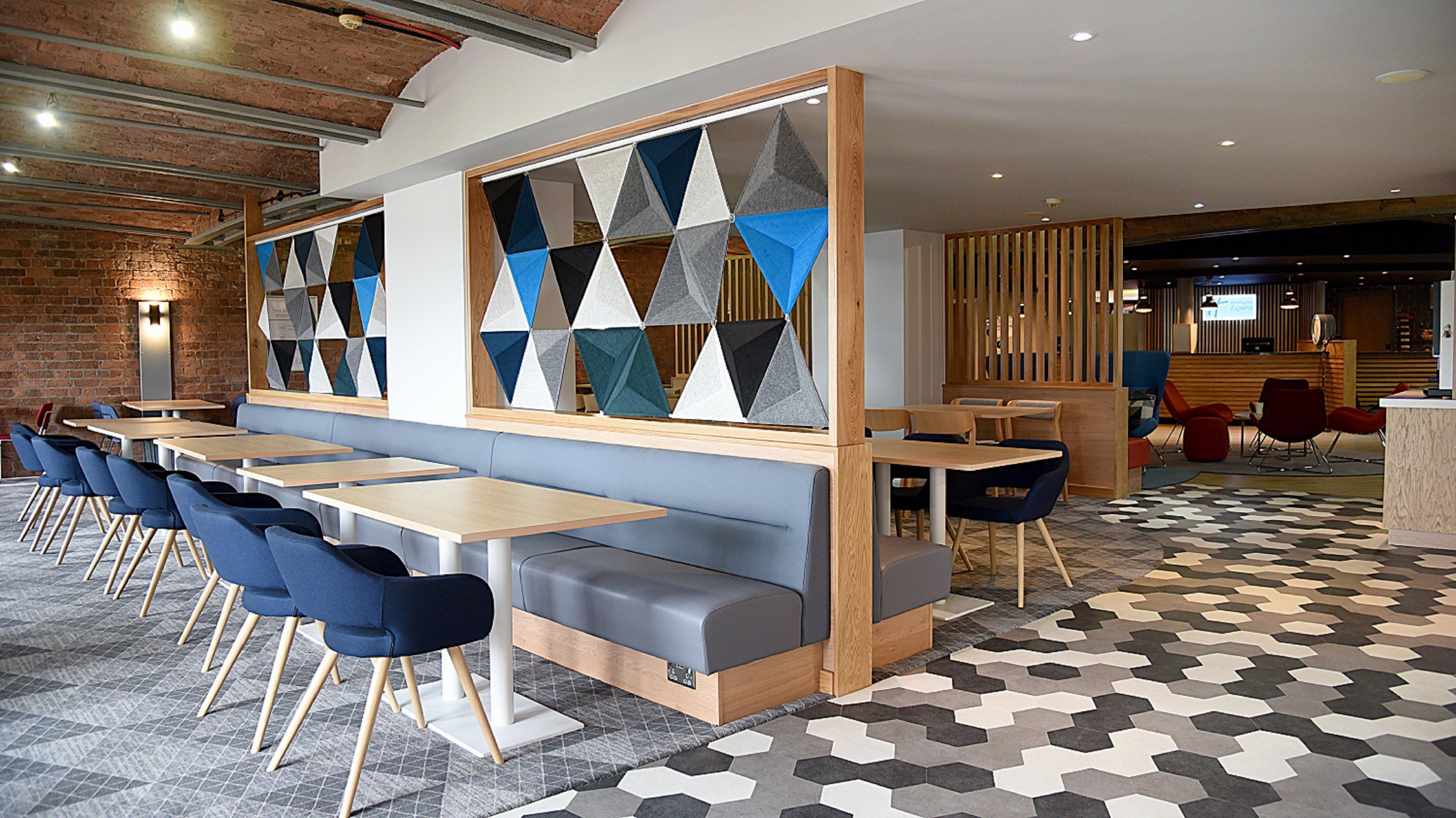 Hotel Express Liverpool-albert Dock By Ihg 3*