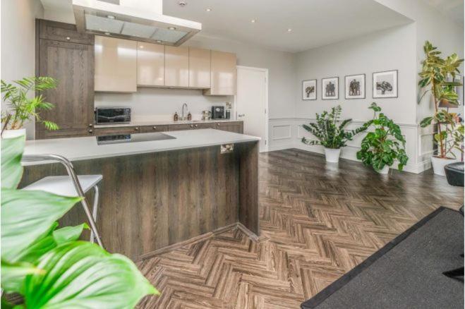 Centre Apt Opposite The Liver Building * Liverpool