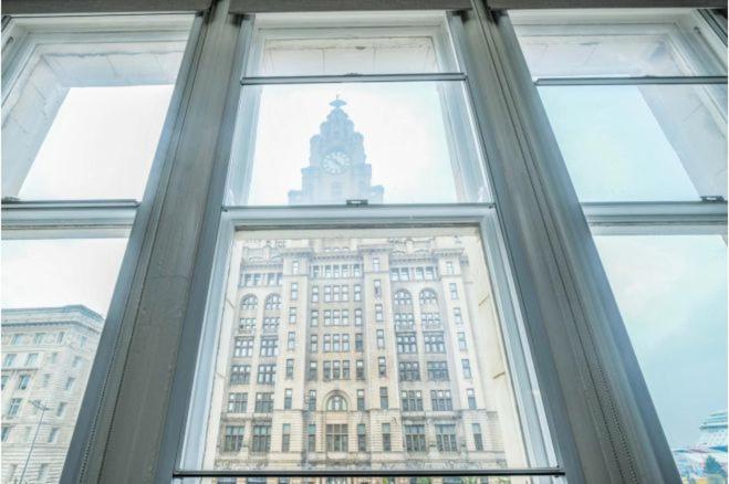 Apartment Centre Apt Opposite The Liver Building