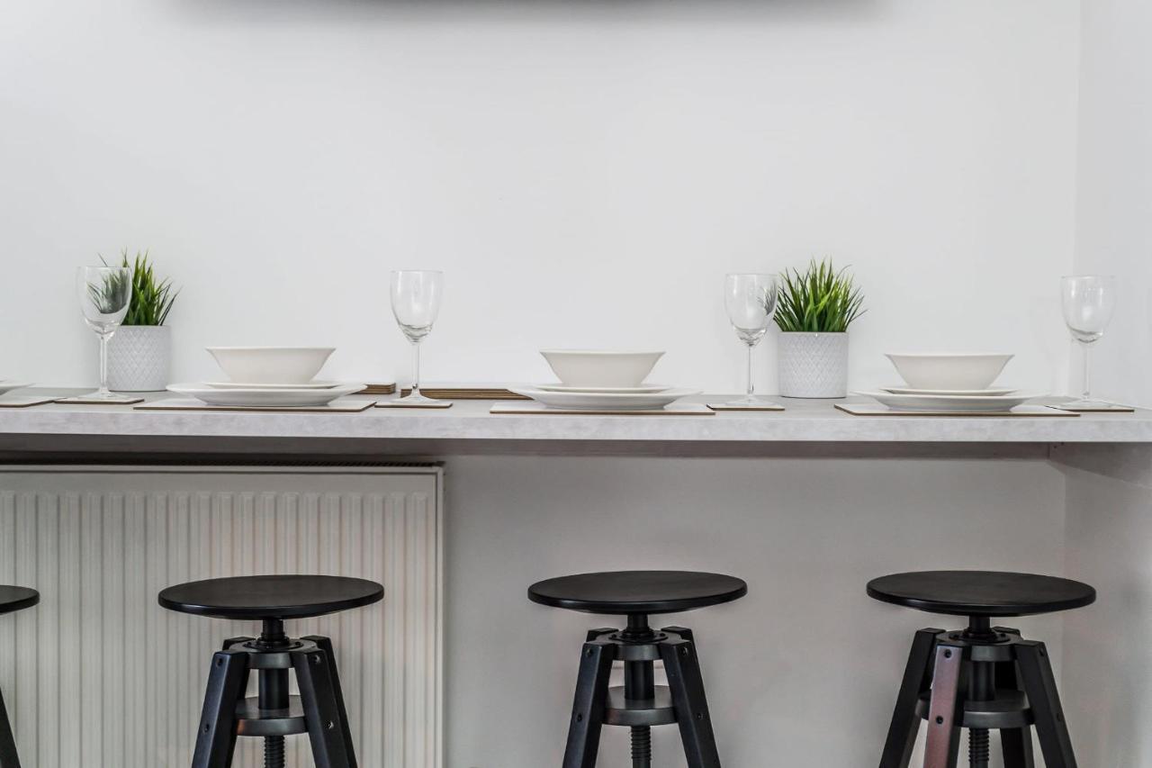Host & - Duke Street Townhouse