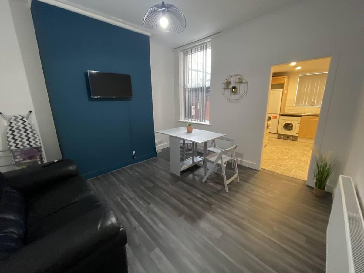 Comfortable Midtown Retreat Homestay