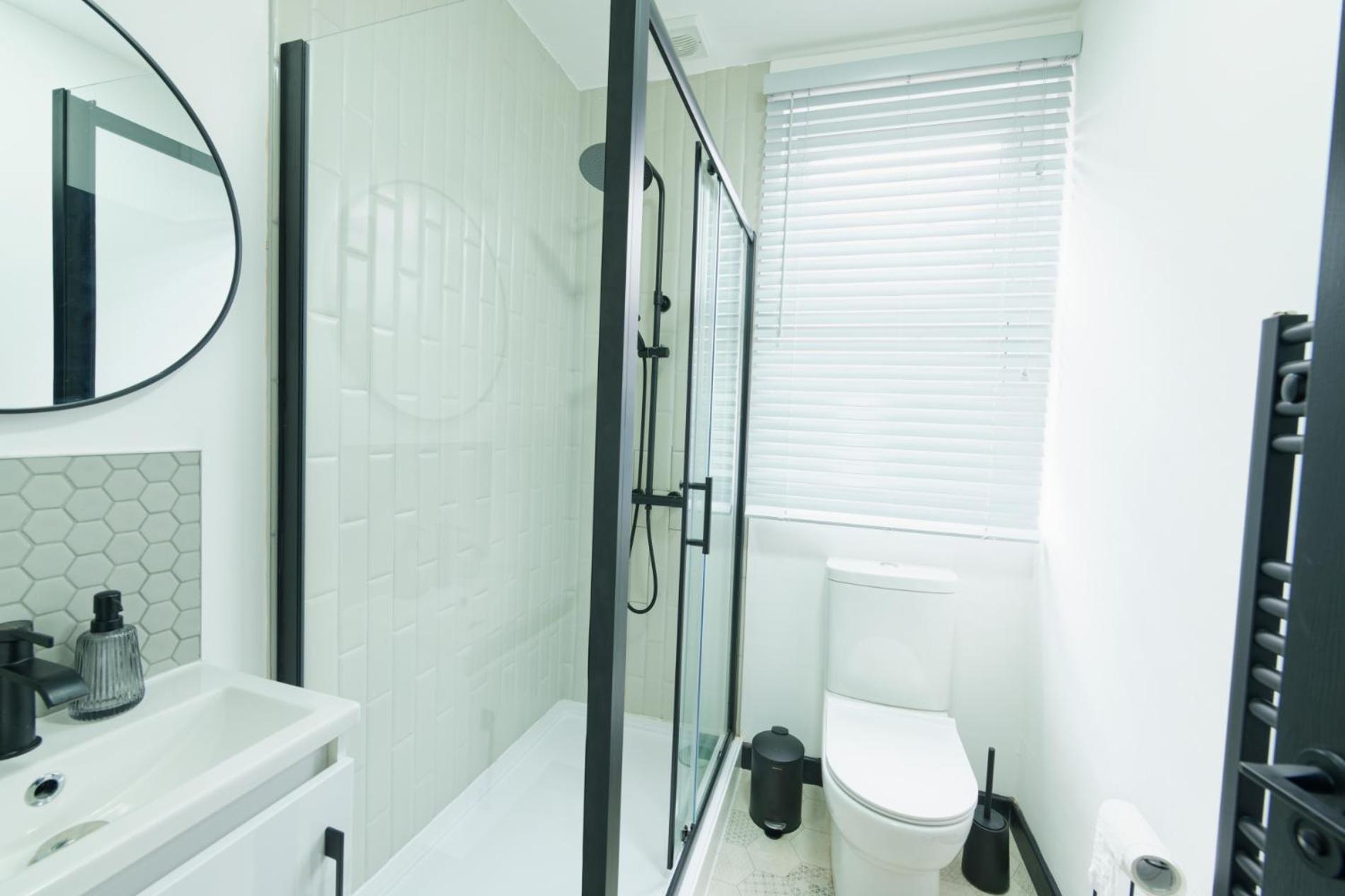 Lamara Deluxe Apartments,