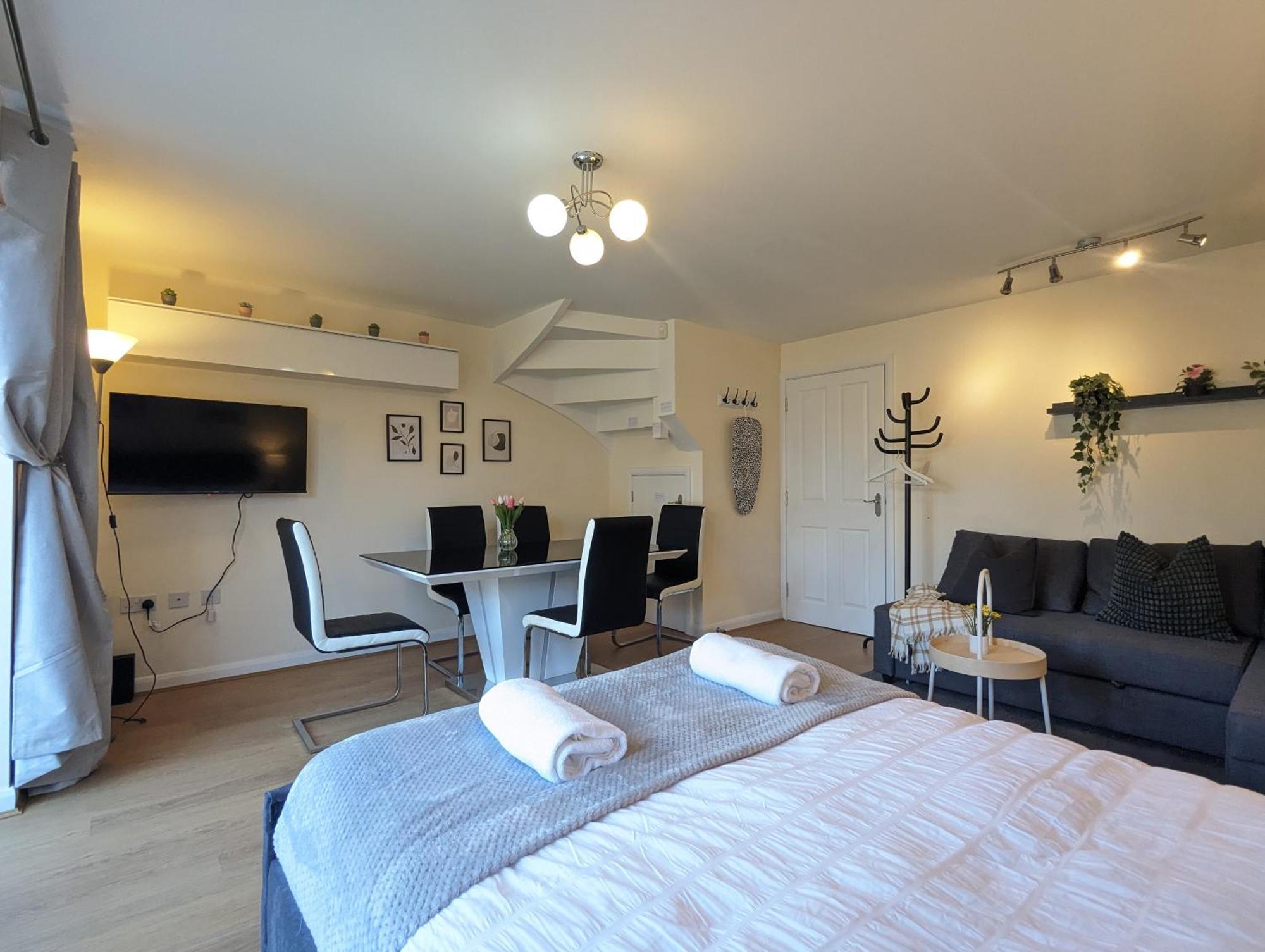 Large 4-bedrooms House Near Centre Free Parking Holiday home Liverpool